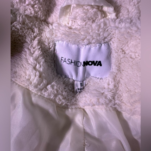 Fashion Nova Cream Fleece Jacket - Picture 6 of 7